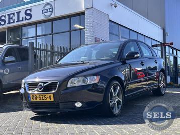 Volvo S40 2.0 Limited Edition NAVI/PDC/TREKHAAK beschikbaar voor biedingen