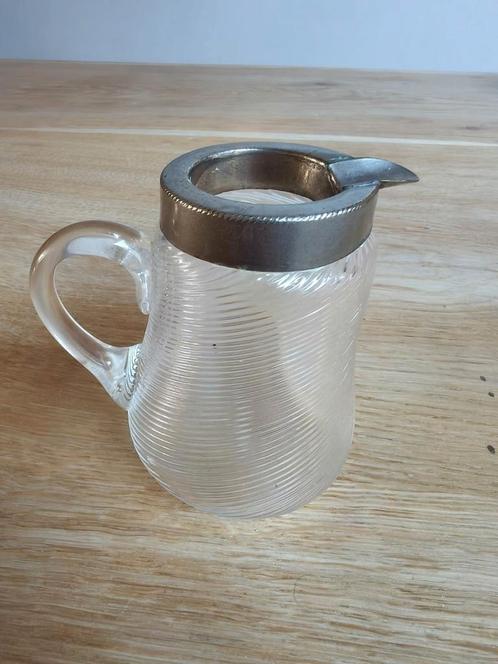 Antiek fries draadglas melkkannetje, Antiek en Kunst, Antiek | Glas en Kristal, Ophalen of Verzenden