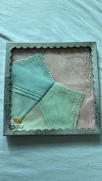 3 oude dames zakdoekjes in originele verpakking pochet doek, Ophalen of Verzenden