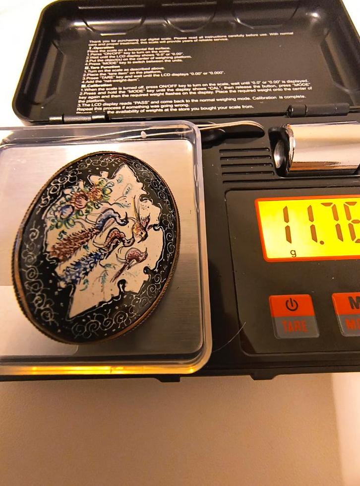 Antieke zilveren broche met gedetailleerd design, Sieraden, Tassen en Uiterlijk, Broches, Gebruikt, Zilver, Zilver, 4 tot 7 cm