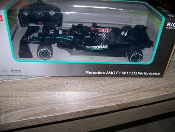 AFSTAND BESTUURBARE AUTO MERCEDES F1 beschikbaar voor biedingen