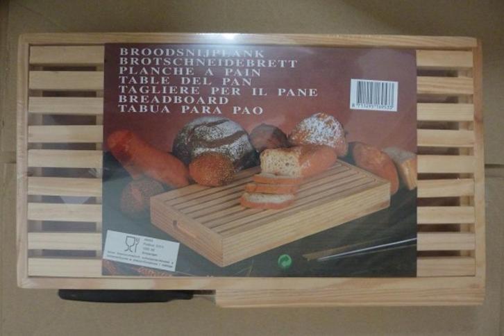 snijplank met mes stokbrood kruimelvanger broodmes NIEUW, Huis en Inrichting, Keuken | Keukenbenodigdheden, Nieuw, Ophalen