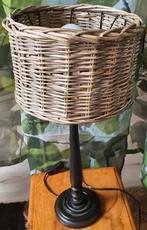 Lamp tafellamp rotan hoogte 55 diameter 27 cm, Ophalen of Verzenden, Zo goed als nieuw, Hout, 50 tot 75 cm