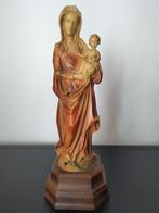 Modern Maria met Christus beeldje, Ophalen of Verzenden, Zo goed als nieuw, Beeld(je), Christendom | Katholiek