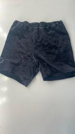 Turnbroekje zwart fluweel maat 140 • Tema Turn, Sport en Fitness, Turnen, Maat 36 t/m 42, Ophalen of Verzenden, Zo goed als nieuw