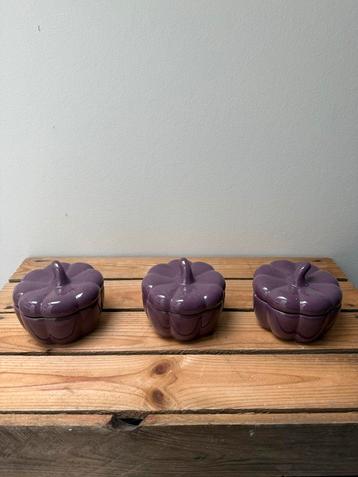 3 Paarse Pompoen Bakjes met Deksel - Nieuw beschikbaar voor biedingen