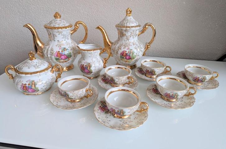 Mokka/ thee servies porselein Barok Fragonard, Antiek en Kunst, Antiek | Servies compleet, Ophalen of Verzenden