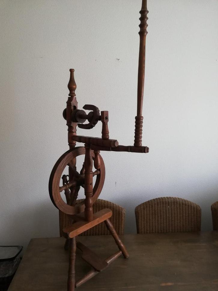Antiek Spinnewiel - Decoratief en Functioneel, Hobby en Vrije tijd, Spinnewielen en Spinnen, Gebruikt, Spinnewiel, Ophalen