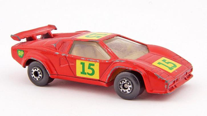 Lamborghini Countach LP 500 S van Matchbox, Hobby en Vrije tijd, Modelauto's | Overige schalen, Gebruikt, Auto, Ophalen of Verzenden