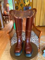 Dr. Martens Laarzen Amaayah 39,5, Kleding | Dames, Schoenen, Ophalen of Verzenden, Gedragen, Bruin, Hoge laarzen