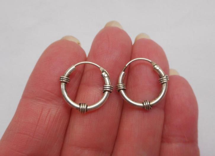 Zilveren oorringen unisex nr.595, Sieraden, Tassen en Uiterlijk, Oorbellen, Zo goed als nieuw, Hangers, Zilver, Zilver, Verzenden