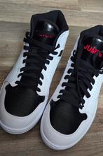 Nike Air, Ophalen of Verzenden, Zo goed als nieuw, Schoenen