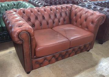 Prachtige Chesterfield Bank 2 Zits Bruin. beschikbaar voor biedingen