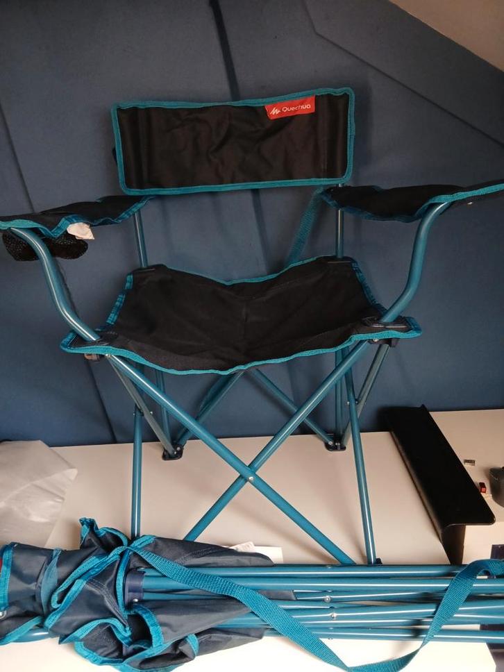 Quechua Strandstoel / Campingstoel Decathlon 2 voor 10 euro, Caravans en Kamperen, Kampeermeubelen, Campingstoel, Ophalen
