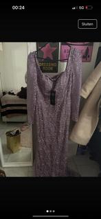 Prachtige, nooit gedragen galajurk, Kleding | Dames, Jurken, Ophalen of Verzenden, Nieuw, Paars, Onder de knie