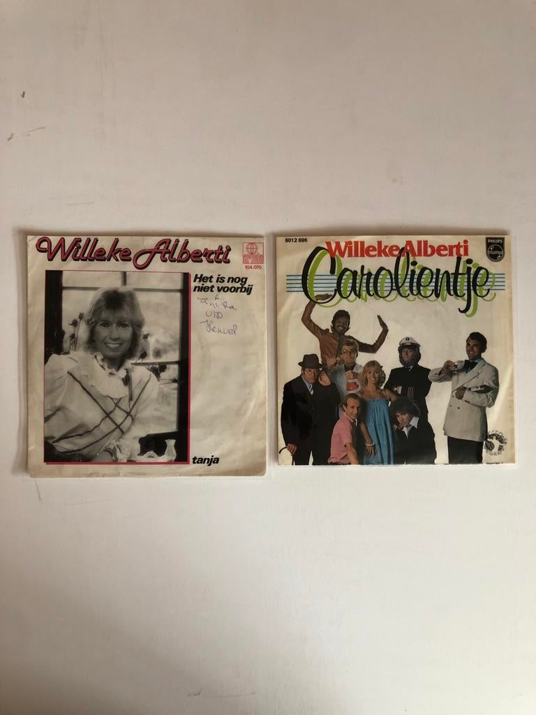 Willeke Alberti.   2 Singles, Ophalen of Verzenden, Gebruikt, Overige formaten, Levenslied of Smartlap