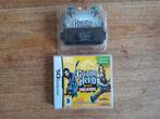 Nintendo DS spel: Guitar Hero On Tour Decades + Guitar Grip, Spelcomputers en Games, Games | Nintendo DS, Muziek, 1 speler, Ophalen of Verzenden