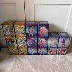 16x Pokemon Stacking Tin 2024 LEEG met stickers, Hobby en Vrije tijd, Verzamelkaartspellen | Pokémon, Ophalen of Verzenden, Zo goed als nieuw