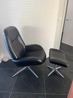 Montèl Lederen Design Stoel met Voetenbankje, Huis en Inrichting, Fauteuils, Ophalen, Zo goed als nieuw, Leer, 75 tot 100 cm