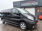 Renault Trafic 2.0 dCi L2H1 DC AUTOMAAT Black Edition MARGE, Auto's, Bestelauto's, Automaat, Euro 5, 1995 cc, Renault