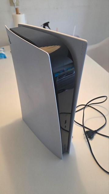 PS5 Disc Edition - Alleen console. beschikbaar voor biedingen