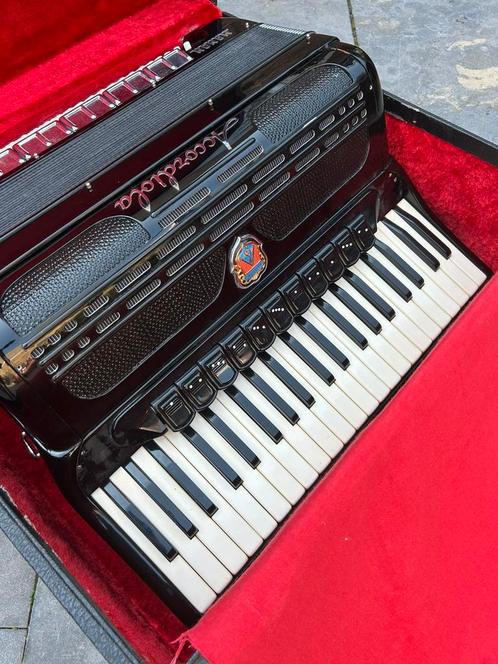 Accordiola Manon Camerano compleet, Muziek en Instrumenten, Accordeons, Gebruikt, 120-bas, Accordiola, Ophalen of Verzenden
