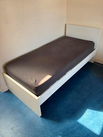 Wit bedframe 90x200