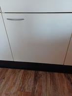 GEZOCHT  KEUKEN ONDERKASTJE MAX 60CM HOOG EN 60 BREED, Huis en Inrichting, Kasten | Roldeurkasten en Archiefkasten, Gebruikt, Minder dan 100 cm