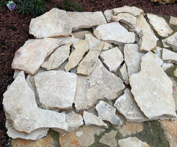 Flagstones 4m2 2-4cm dik beschikbaar voor biedingen