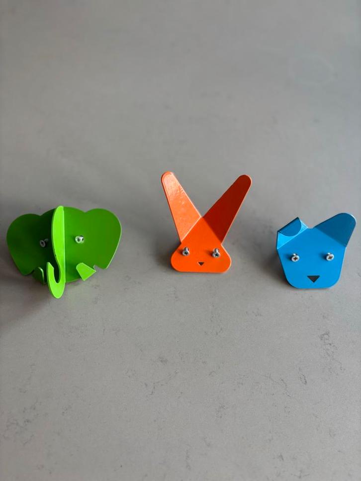 3 Blije Beestjes aan de Muur!, Huis en Inrichting, Woonaccessoires | Kapstokken, Nieuw, Wandhaken, Minder dan 100 cm, Metaal, Ophalen of Verzenden