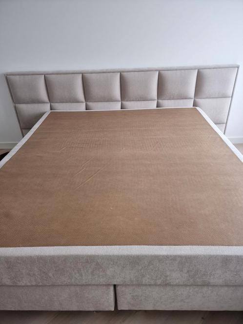 Design boxspring/bed 180x200cm, Huis en Inrichting, Slaapkamer | Bedden, Nieuw, Tweepersoons, 180 cm, Stof, Ophalen