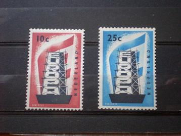 Nederland NVPH 681-682 postfris ( T 21)..€ 1,75 beschikbaar voor biedingen