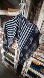 *NIEUW* ZACHTE VROUWELIJKE SJAAL - 10,- EUR VASTE PRIJS, Kleding | Dames, Overige Dameskleding, Ophalen of Verzenden, Nieuw