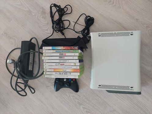 Xbox360 60gb + Kinect en 10 games, Spelcomputers en Games, Spelcomputers | Xbox 360, Gebruikt, 60 GB, 360 Arcade of Core, Met 1 controller