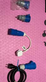 Camping- en Reisstekkers + USB  C laders set Reis Adaptor, Ophalen of Verzenden, Zo goed als nieuw