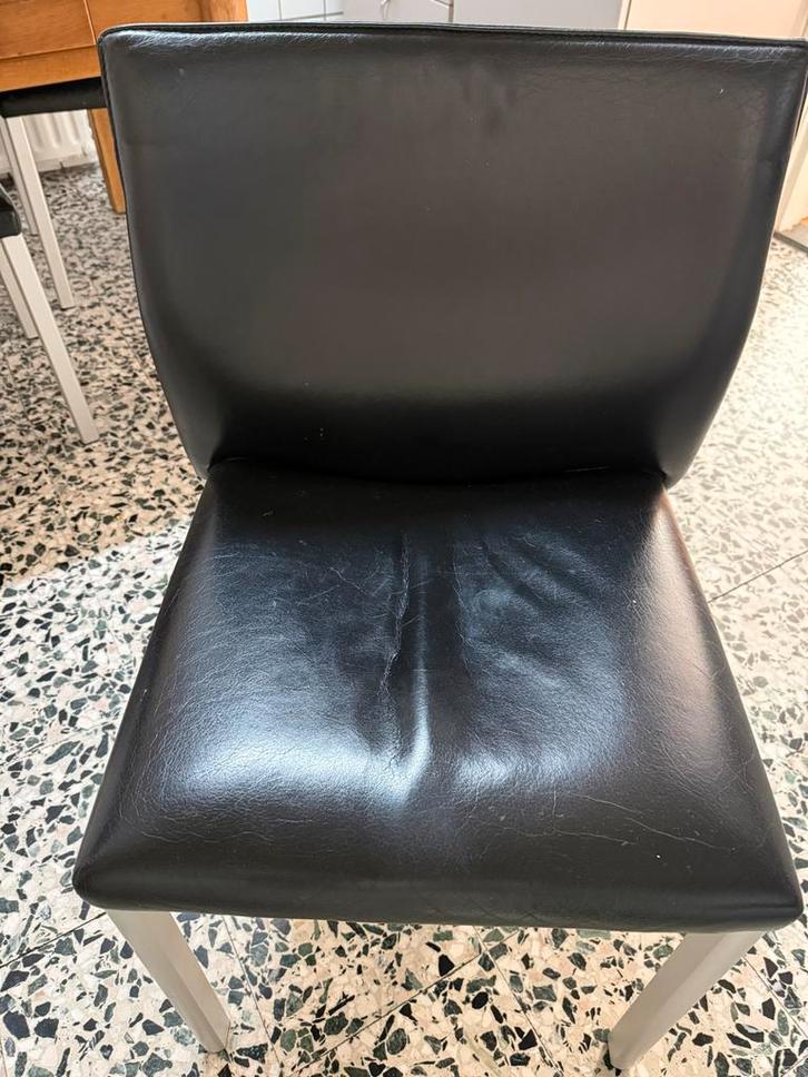 Leolux Design Eetkamerstoelen - 4 stuks (beschadigd), Huis en Inrichting, Stoelen, Gebruikt, Vier, Leer, Blauw, Ophalen of Verzenden