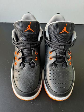 Nike air Jordan, als nieuw! maat 37,5 beschikbaar voor biedingen