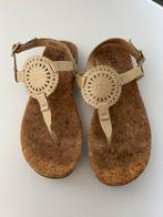 Uggs sandalen, Kleding | Dames, Sandalen of Muiltjes, Ophalen of Verzenden, Zo goed als nieuw, Overige kleuren