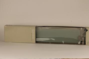 Plieger Globe Planchet, badkameraccessoires, wastafel beschikbaar voor biedingen