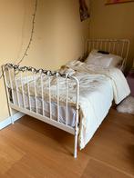 Ikea meegroeibed met lattenbodem en VATNESTRÖM matras, Gebruikt, 90 cm, Eenpersoons, Wit