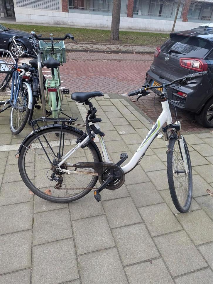 Giant Argento RS 4 - 7 Versnellingen, LED Verlichting, Fietsen en Brommers, Fietsen | Dames | Damesfietsen, Gebruikt, Giant, Versnellingen