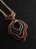 AVON ketting met emaille hanger uit jaren 70, Sieraden, Tassen en Uiterlijk, Ophalen of Verzenden, Zo goed als nieuw, Goud, Overige materialen