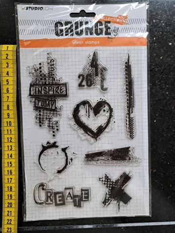 STUDIOLIGHT GRUNGE STEMPEL MIXED MEDIA ART JOURNALING HART beschikbaar voor biedingen