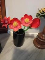 Vaas van glas met 4 bloemen van glas, Ophalen of Verzenden, Zo goed als nieuw