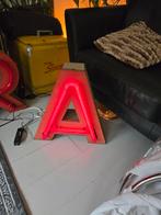 NEON LETTER  A, Verzamelen, Ophalen, Gebruikt, Lichtbak of (neon) lamp
