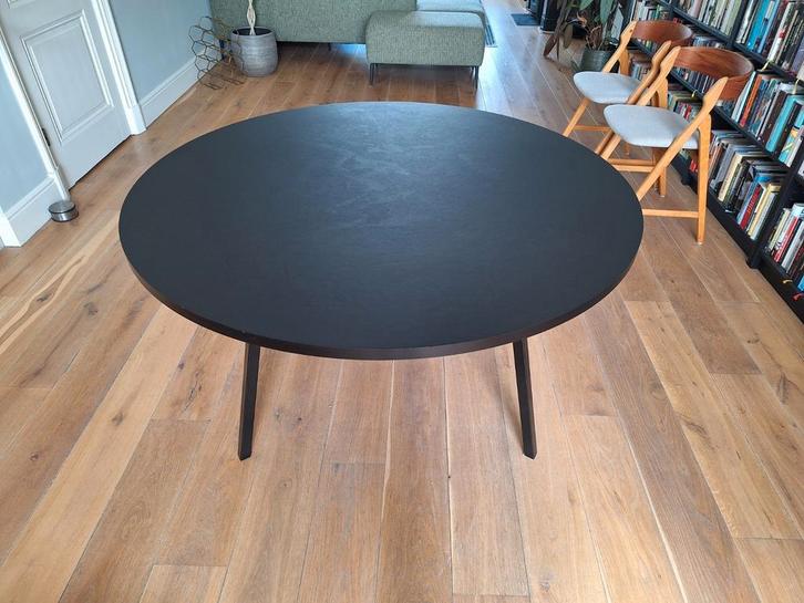 Hay CPH tafel zwart diameter 120 cm, Huis en Inrichting, Tafels | Eettafels, Zo goed als nieuw, 100 tot 150 cm, 100 tot 150 cm