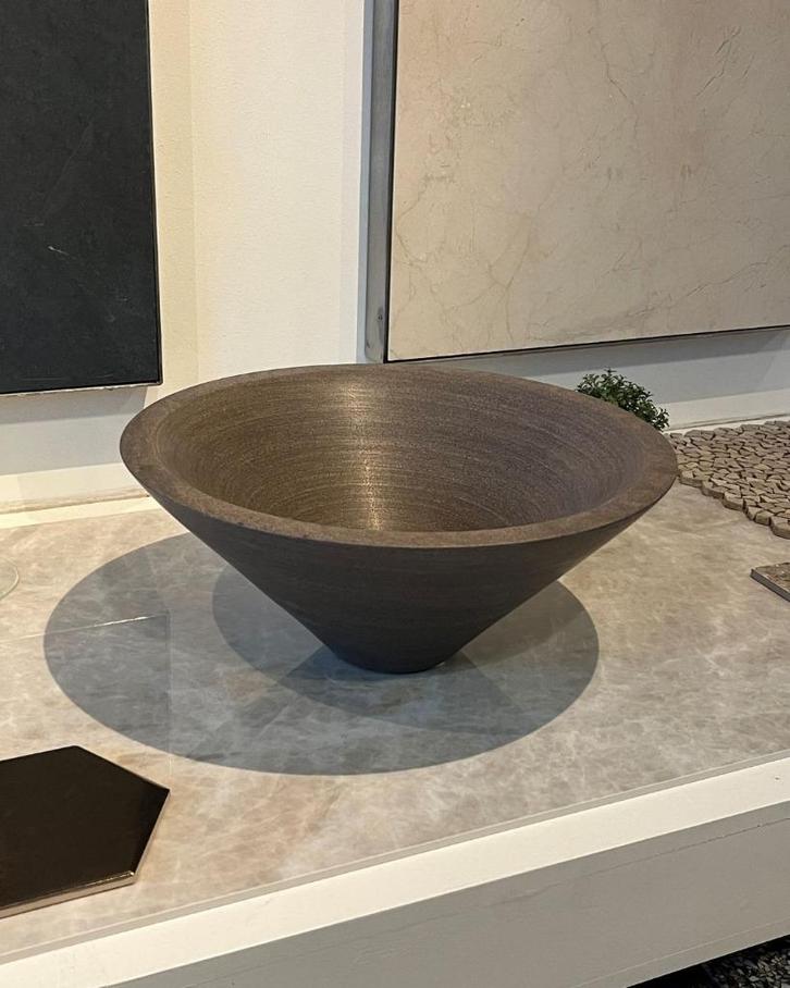 Natuursteen wasbak bruin, Doe-het-zelf en Verbouw, Sanitair, Nieuw, Wastafel, Steen, Ophalen