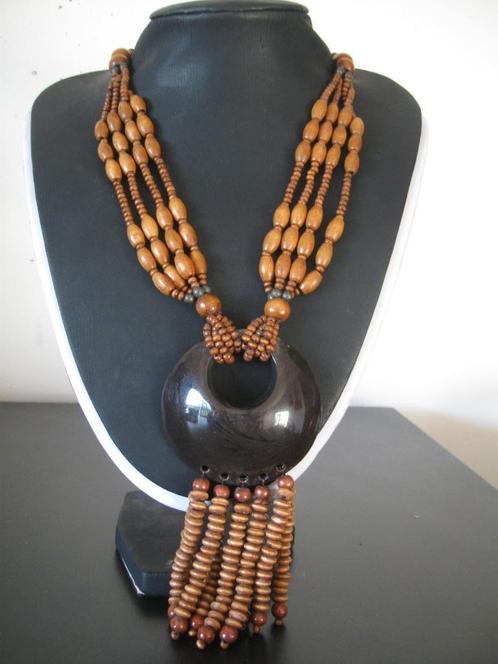 Aparte houten ketting natuurlijke materialen goede staat, Sieraden, Tassen en Uiterlijk, Kettingen, Zo goed als nieuw, Overige materialen