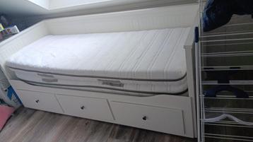 HEMNES Bedbank met 3 lades, wit, 80x200 cm (met matrassen) beschikbaar voor biedingen