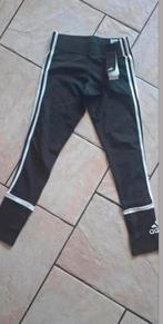 Adidas sportbroek- Maat S - NIEUW met kaartje, Kleding | Dames, Sportkleding, Ophalen of Verzenden, Nieuw, Zwart, Fitness of Aerobics